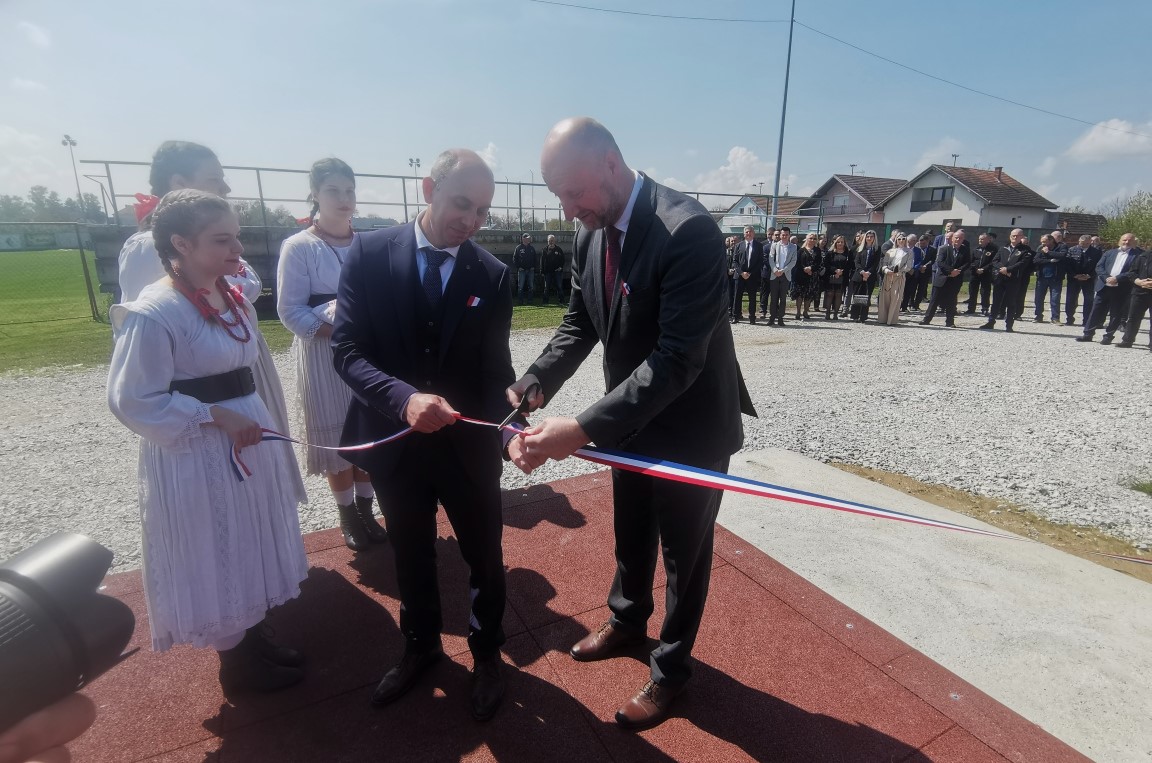 Otvorenje dječjeg igrališta i vanjskog vježbališta u Jarmini